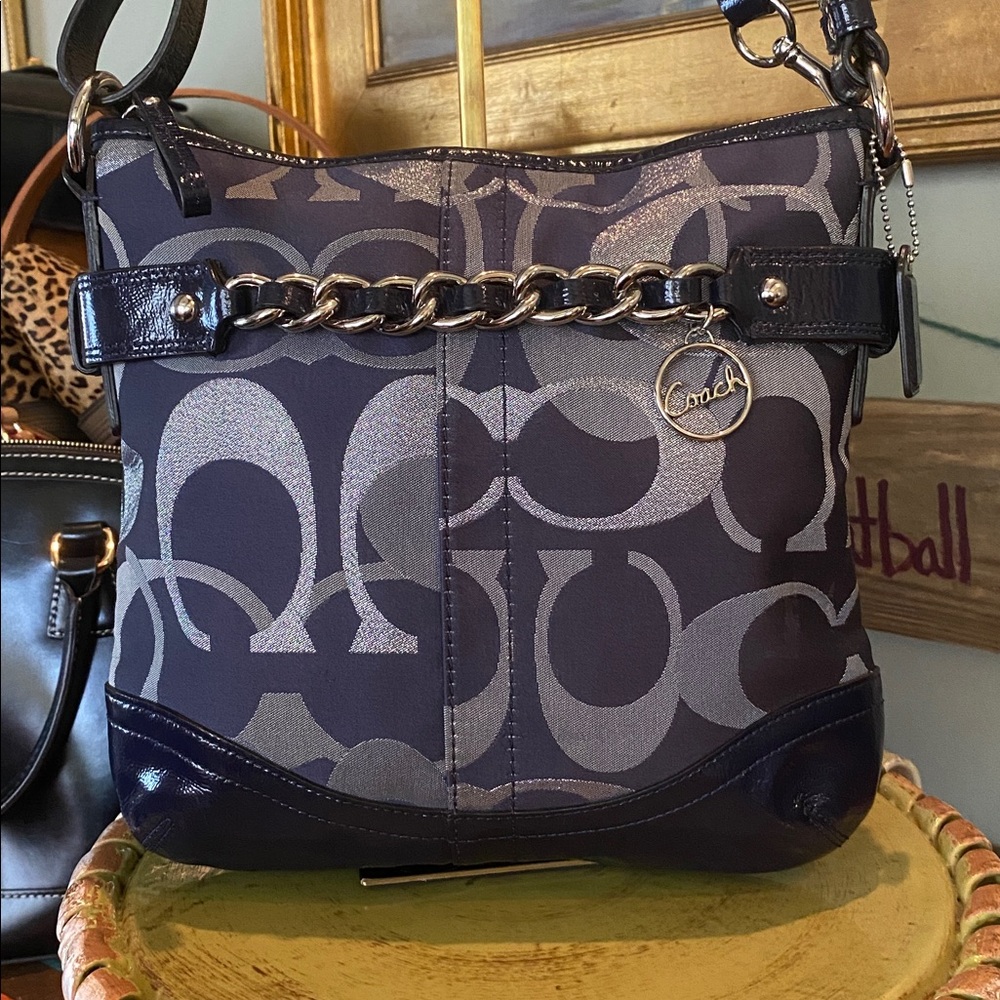 COACH Moto Optic Metallic Chain Signature Jaquard Shoulder Bag F19820